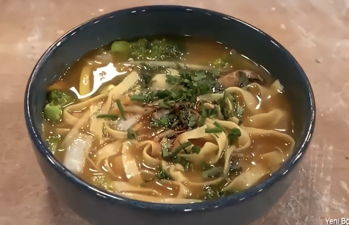 K'Sefa kaptanlık düellosunu kazanarak bu hafta takım oyununda avantajı elde etti, harikasın chef! 🔪

| #sefaokyaykılıç • #mastercheftürkiye |