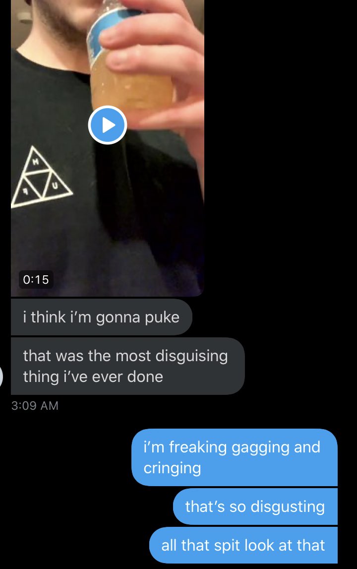 PRlNCESSASH's tweet photo. a sub literally entertained me last night by filling a bottle halfway with his own spit and added hot sauce to drink it in one sitting... how disgusting is that ??? 😂😂😂

findom finD finsub https://t.co/tpml3Avk6T