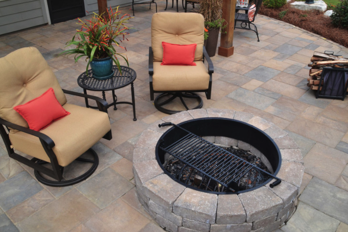 PTLCAtlanta's tweet photo. Outdoor social distancing made warmer by PTLC Atlanta. #outdoorliving #firepitseason #firepit https://t.co/64KhLwcY5T