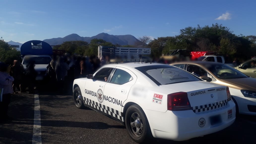 GN_Carreteras's tweet photo. #EviteCircular, en #Oaxaca se registra cierre de circulación por habitantes en el km 246+000 Ctra. (190) Oaxaca- Tehuantepec, mismo tramo. Atienda indicación vial https://t.co/KfdKKZszAr
