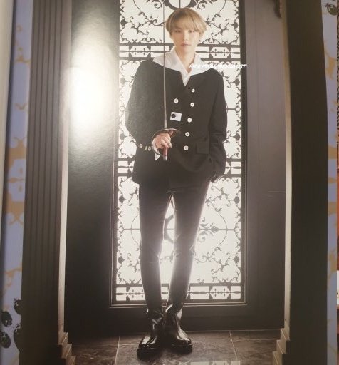 agustdxgloss's tweet photo. NOOOO min yoongi as puss in boots :((( i cried... https://t.co/x4S44AayeU
