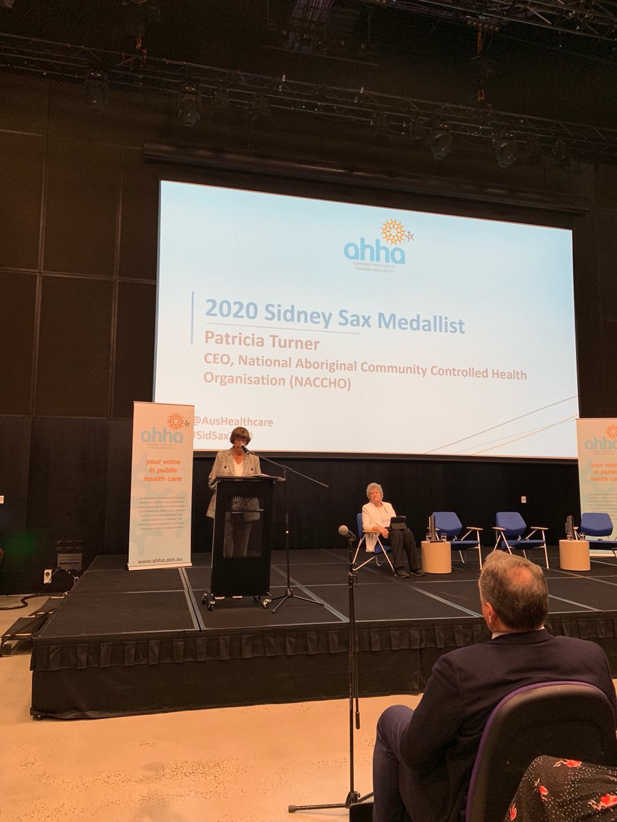 NACCHOAustralia's tweet image. CEO of @NACCHOAustralia Pat Turner @patinalice_gm receiving the Sidney Sax Medal for outstanding contributions to the development and improvement of Australian healthcare. Pat played a significant leadership role this year to prevent community transmission of COVID-19👏❤️