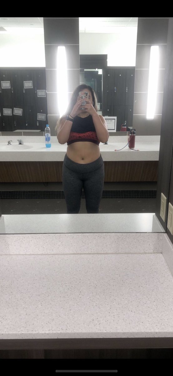 CastilloAlanyss's tweet photo. 6 months of gainzzz💪🏻 @dannellamunoz guides are heaven sent🙌🏻 https://t.co/QK9h5YS2Ia
