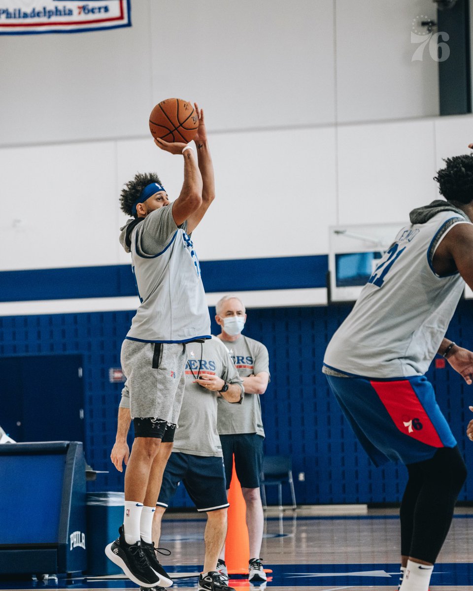 ChalkTalk_NFL's tweet photo. Weโre doing our next #sixers player preview on G Seth Curry tomorrow @ 6pm!
Make sure you go check out the livestream! https://t.co/g6bQgtE2KJ
Which player do you want us to do next?
Let us know in the comments!
#playerpreview #philaunite #NBATwitter #sethcurry https://t.co/5GnVLNIAbg