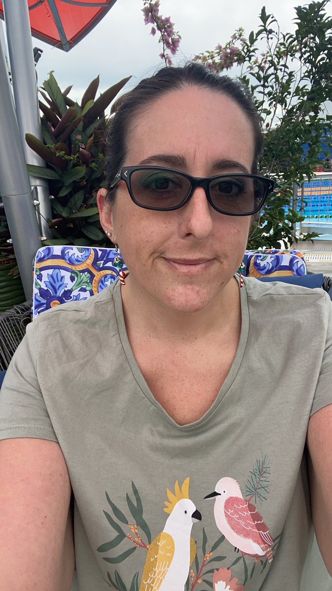 Bex Thomas tweet media