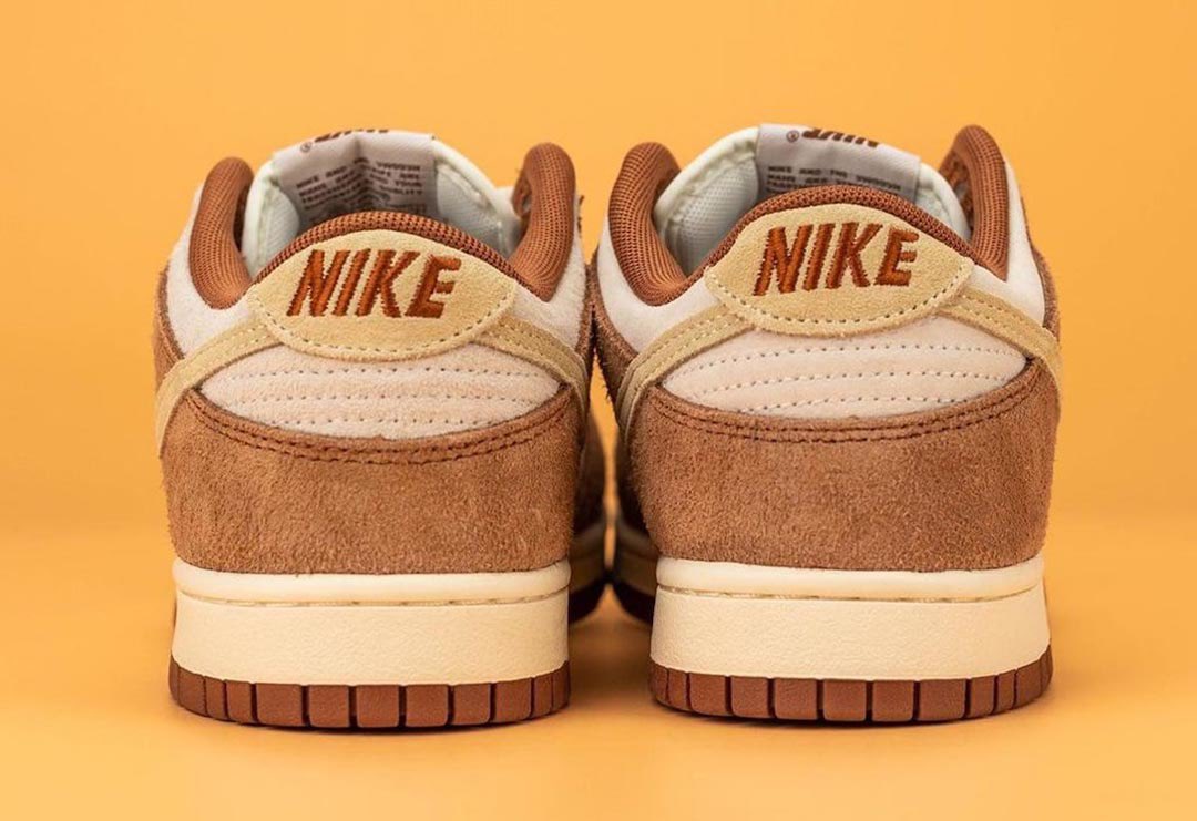 nicekicks's tweet photo. Peep these “Medium Curry” Nike Dunk Low Premium. 🍲 https://t.co/oppSkKNRuX