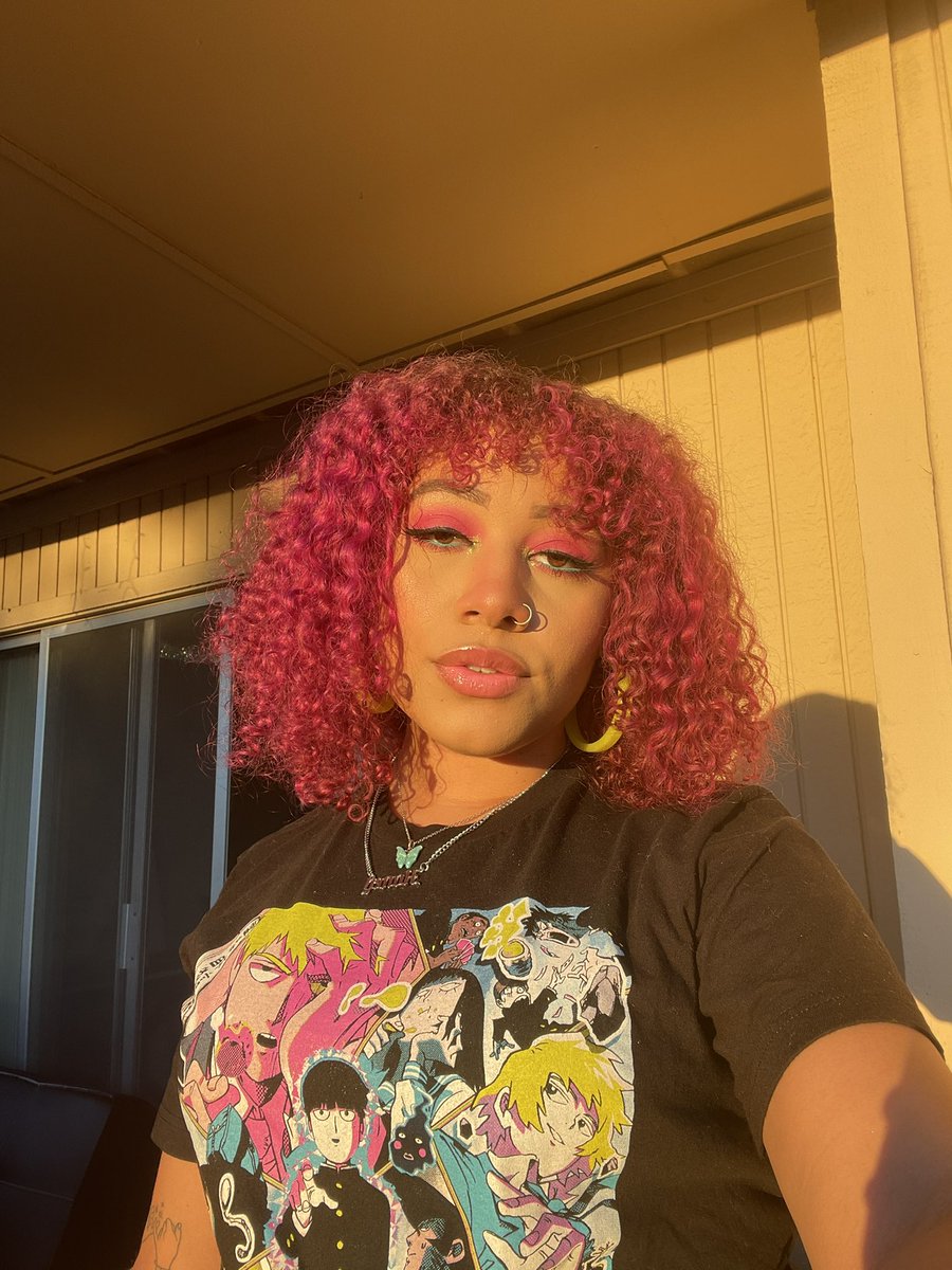 AlanahWinston's tweet photo. hi from me &amp; mob 🙃👋🏽 https://t.co/rrpwbJLmm5