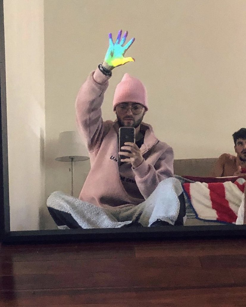 JackJLCKT's tweet photo. having a lit time 

peep @JackGLCKT on the second photo doing fuck knows what https://t.co/MXOzAPQ4us