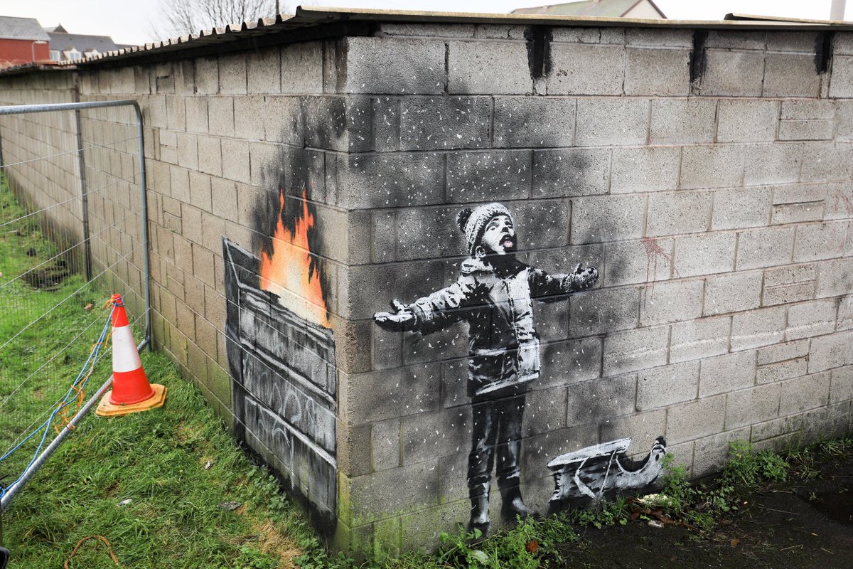 revmahoney's tweet image. I love doing what God has called me to do. However, if I wasn&apos;t doing my current revolutionary work, I would love to do revolutionary street art like &quot;Banksy.&quot; #ArtTransforms #Banksy #OnWithTheRevolution