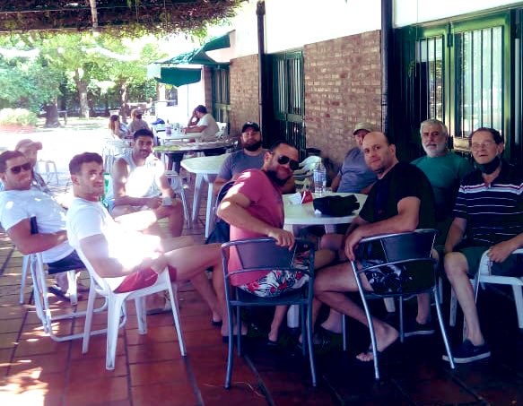 De vuelta en las delicias después de una gira tremenda! #EmiBoffeli <a href="/DuendesRC/">Duendes Rugby Club</a> <a href="/jerodelafuente/">Jero de la fuente</a> #familiaverdulera <a href="/lospumas/">Los Pumas</a>