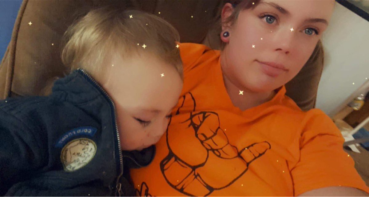 BubblegumBty's tweet photo. Hi babes!! This holiday season we have ADOPTED A FAMILY. This family comes from Indiana. 🌲

I found miss Cheyenne who is needing help rebuilding her life after leaving an abusive relationship. She is so STRONG and her son is so precious. 🤍

HOW CAN YOU HELP!?

❄️continued.. https://t.co/k05x0ykXXS