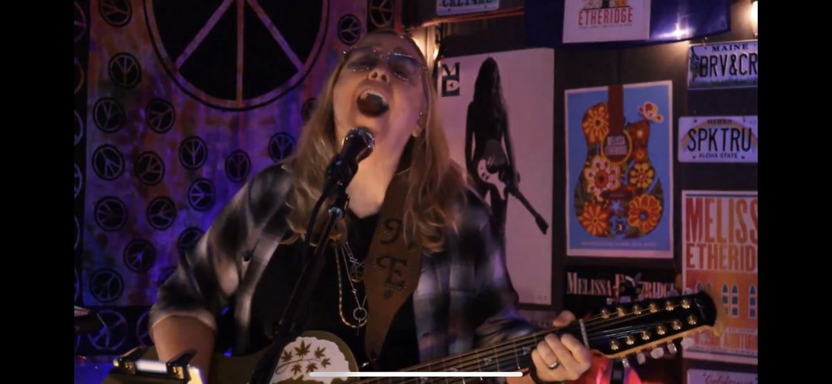 morphinpug's tweet image. I remember how shocked I was when Mama’s Choice Aug 6 2020 started with Change The World. Loved hearing something we knew but never heard live. Even better on the #MEWatch