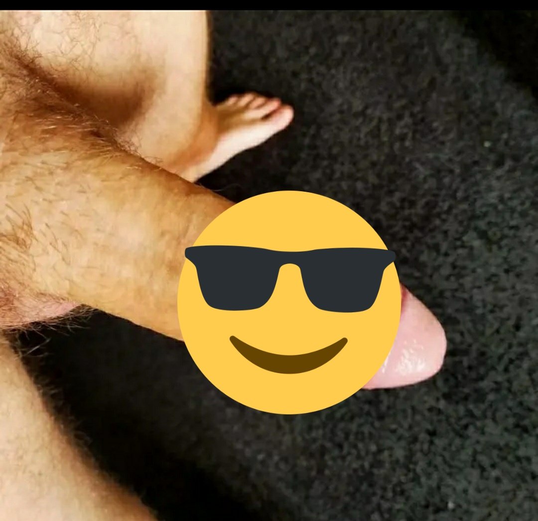 kiwi_hung's tweet photo. @WazGod121 Can I slide mine in it? https://t.co/0l5QvDWS9s