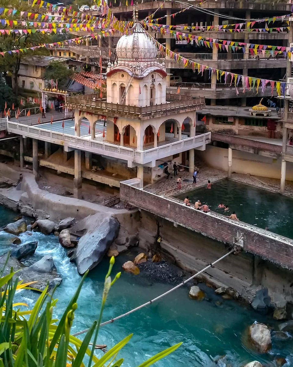 janatofhimachal's tweet image. प्रार्थना तब होती है जब आप परमात्मा से बात करतें हैं, ध्यान तब होता है जब आप इश्वर को सुनते हैं।

© @theonefromanotherplanet 

#Manikaran #himachalpradesh 

#Jannatofhimachal #jannatofuttrakhand