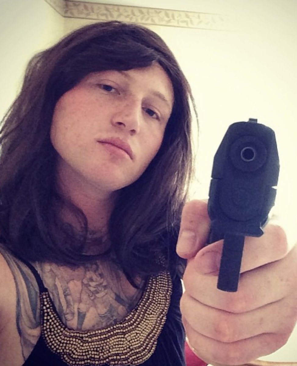 all the  @ImNotScottySire hairstyles- a thread -