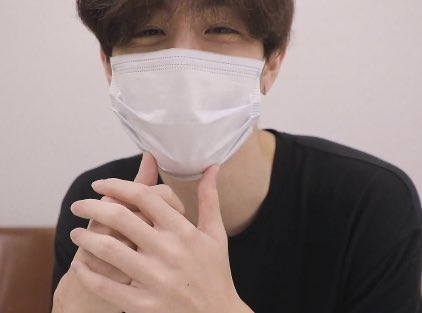 tuanxcoco's tweet photo. Mark is so beautiful https://t.co/NAxBEhXT9H