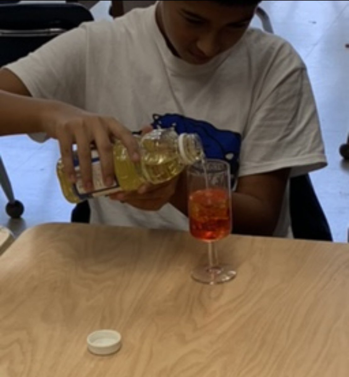 dehartSTEM's tweet photo. There were also after school opportunities to play! In these pictures students were making a lava lamp! Super fun - highly recommended!! https://t.co/rwRMmh7vOJ