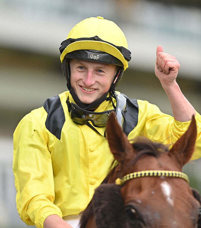 HKJC_Racing's tweet image. From the Bridge to the Valley – the rise of Tom and Hollie. #IJC #HKracing 

@LynchySSR writes. 

Read here 👉 campaigns.hkjc.com/hkir/en/expert…