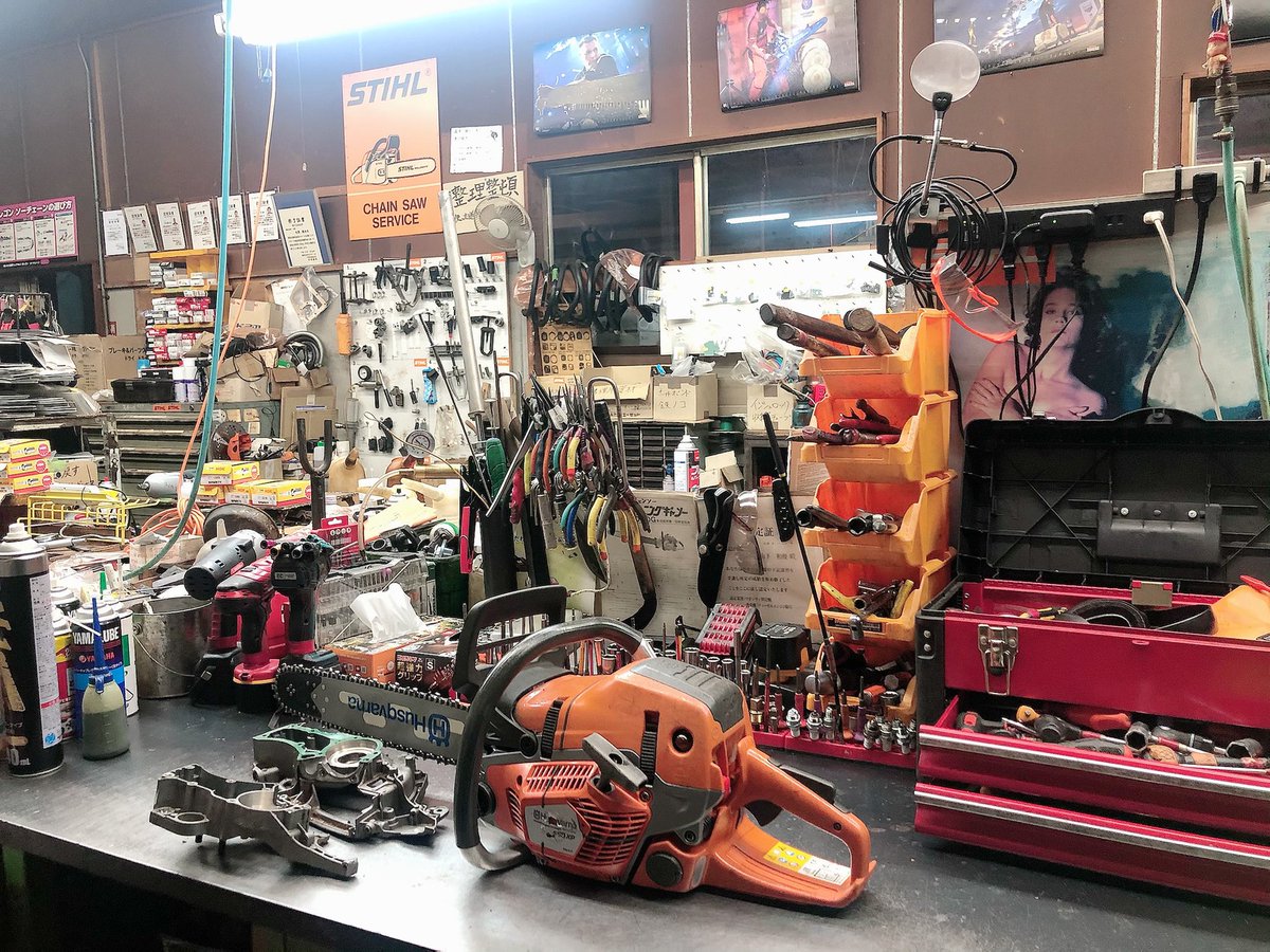 YAMAFUKU1959's tweet photo. #ハスクバーナ #チェンソー #550XP #MarkII #クランクケース 交換完了致しました😁👍
#エンジンオーバーホール #修理 https://t.co/Y02Ys4jO0s
