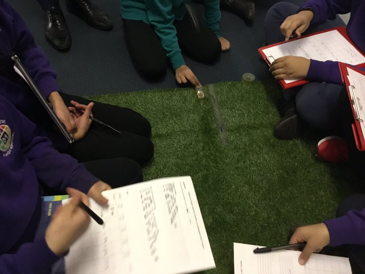 SandyLanePS1's tweet photo. Investigating friction-such a drag! @church_prim @dailystem @biannacardinale @UKSchoolTrips @STEMyBanda @StemTutor2 @STEMClubsJo #stem #sciencetwitter #sciencerules #friction #dadjokes #collaboration #edutwitter #learningschool #STEMeducation #tech https://t.co/MscDAX4nf5