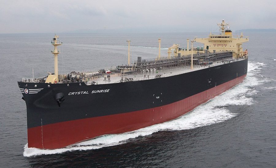 Судно. Eto море работа. Сейнер-траулер рефрижераторный. Рыболовный промысел в беринговом море. Стр 420 (сейнер-траулер рефрижераторный).