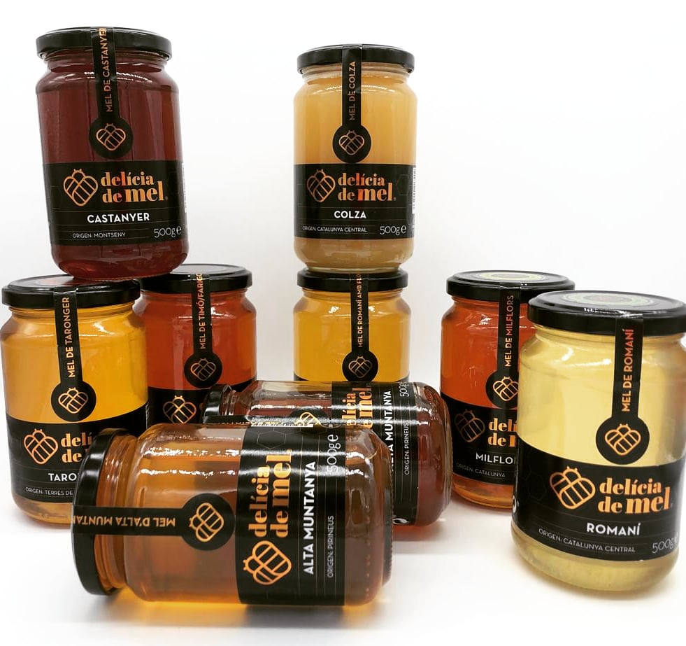 pepdeliciademel's tweet photo. Els colors de la nostra mel!!
🤩😍🤩😍 🍯🍯🍯🍯
Salut i mel!!
#melcrua #melnatural #productesdeproximitat #somartesans #productescatalans #comerçdeproximitat #compradeproximitat #petitcomerç #comerçlocal #vendadirecta #petitsproductors #Barcelona #Catalunya https://t.co/hnq85lZYdE