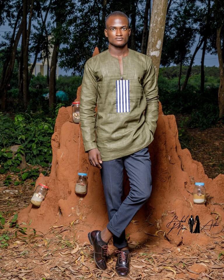 blackmuseaction's tweet photo. Candidat BMA Man 02

Ariel Kevin SODJINOU✅

VOTEZ POUR ARIEL KEVIN
1 VOTE = 100 F. CFA 
50 VOTE = 4000 F. CFA

https://t.co/gIUuApDxoI

Crédit photo: Harold Photographie 
Habillé par: Wodossi Fashion 
Makeup: Dipita beauty https://t.co/mNgzdxwnT7
