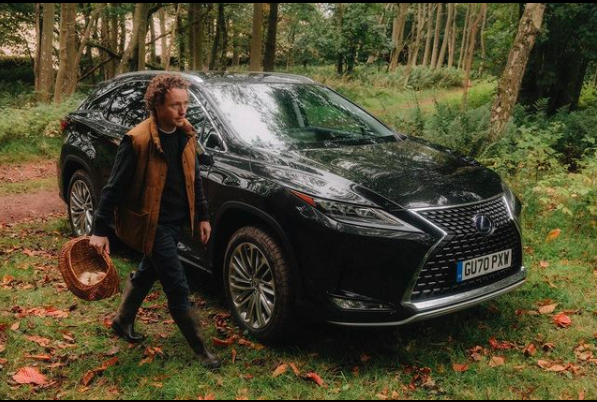 LexusofLasVegas's tweet photo. Do you hunt for food? Scottish chef Tom Kitchin goes hunting, foraging, and fishing in the #Highlands to inspire his seasonal cooking in the latest installment of #JourneysInTaste.
#MondayMotivation #Lexus #LexusOfLasVegas #LuxuryLifestyle #LasVegas #Vegas #Luxury #LexusPride https://t.co/YD9huBFSTU