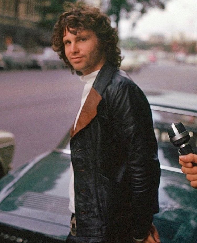 Happy birthday to all music lovers and all Jim Morrison fans 

Our legend was born at this day 