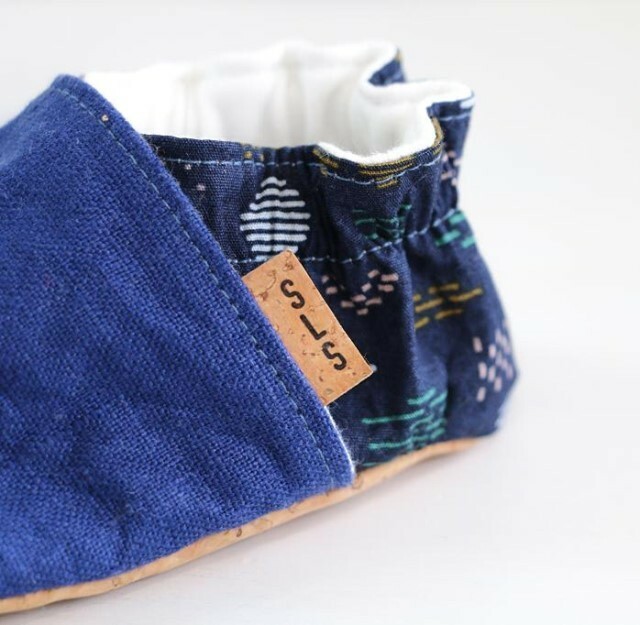 softlittlesouls's tweet photo. 🌿 Did you know that even our labels are made using cork offcuts? 🌿⠀

.⠀
.⠀
.⠀
.⠀
#reducereuserecycle #bethechange #bethechangeyouwanttosee #softlittlesouls #ecochic #ecofashion #consciousconsumer #slowfashion #ecofriendlyfashion #sustainablestyl… https://t.co/vwmKcIyC3g https://t.co/p8WjWeyKXQ