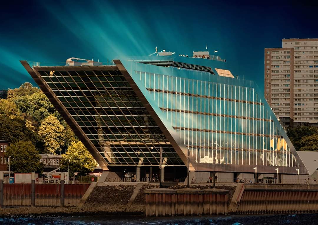 willmalalles's tweet photo. #Hamburg #Hafen https://t.co/MFjUbOSu5V