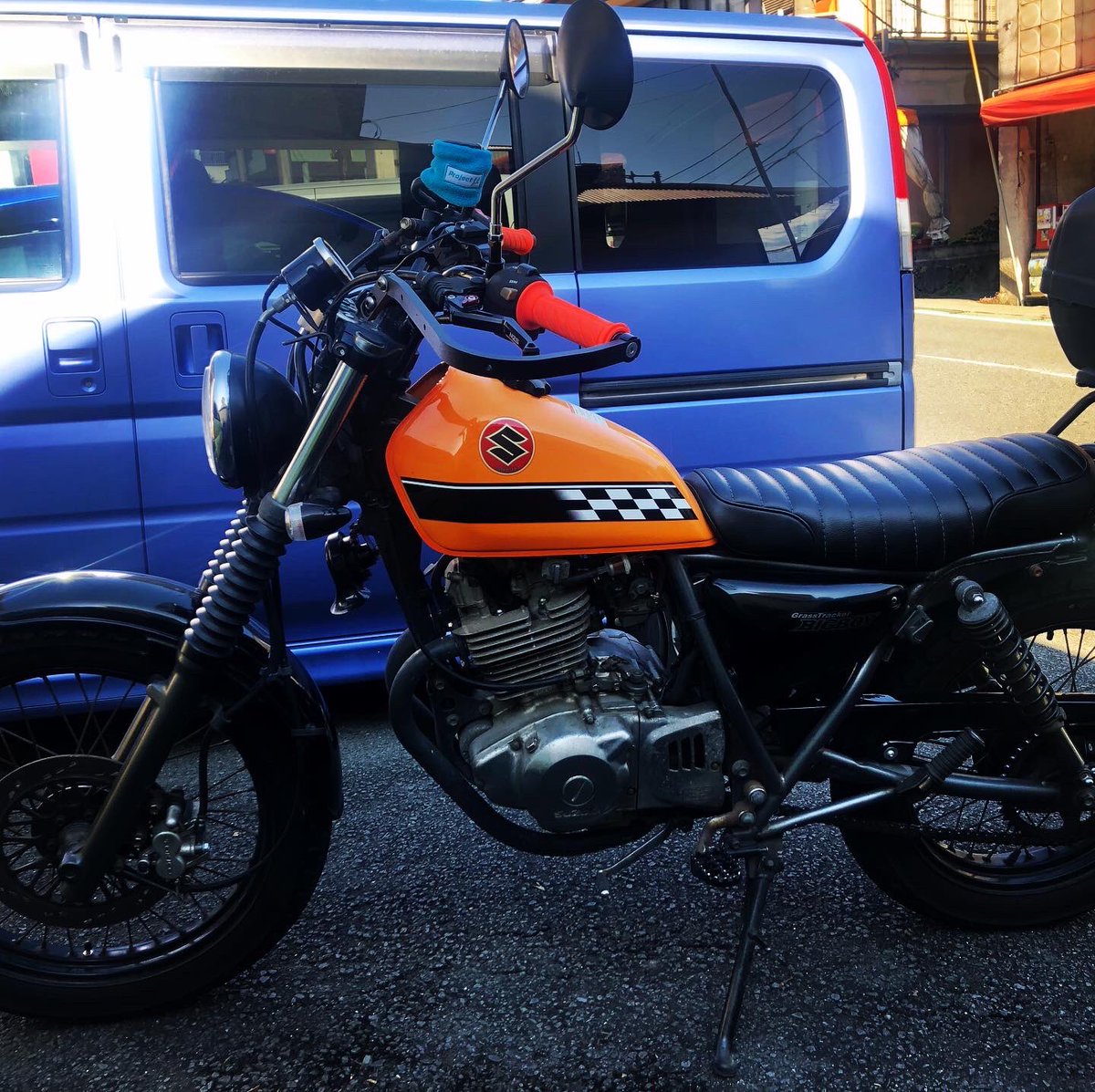 SUZUKI グラストラッカータンク オレンジ スズキ グラストラッカー エンジンタンク - メルカリ