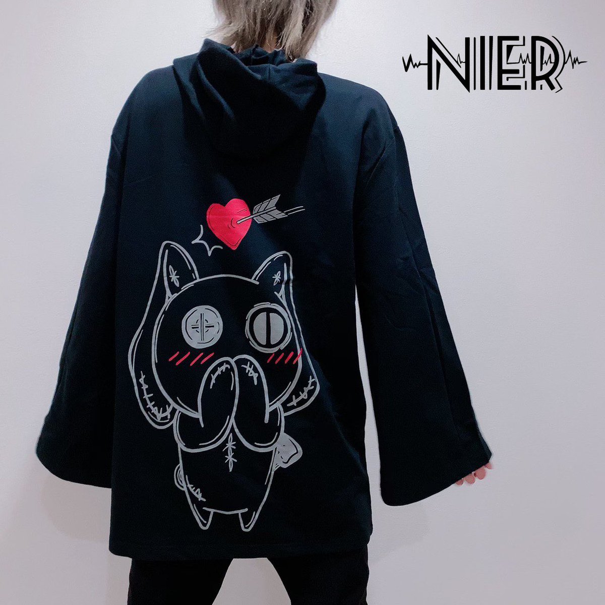 NieR_tokyo's tweet photo. 🎁本日〆切プレゼント企画🎁

こちらの当店オリジナル商品を

🎊4名様にプレゼント🎊

ユニセックスアイテムです🐰

◼応募方法
フォロー(@NieR_tokyo) &amp; RT
◼締切〆  本日24時

※鍵垢の方も対象内です。
是非ご参加ください🙇‍♂️🙇‍♀️ https://t.co/fHZGwAU49N