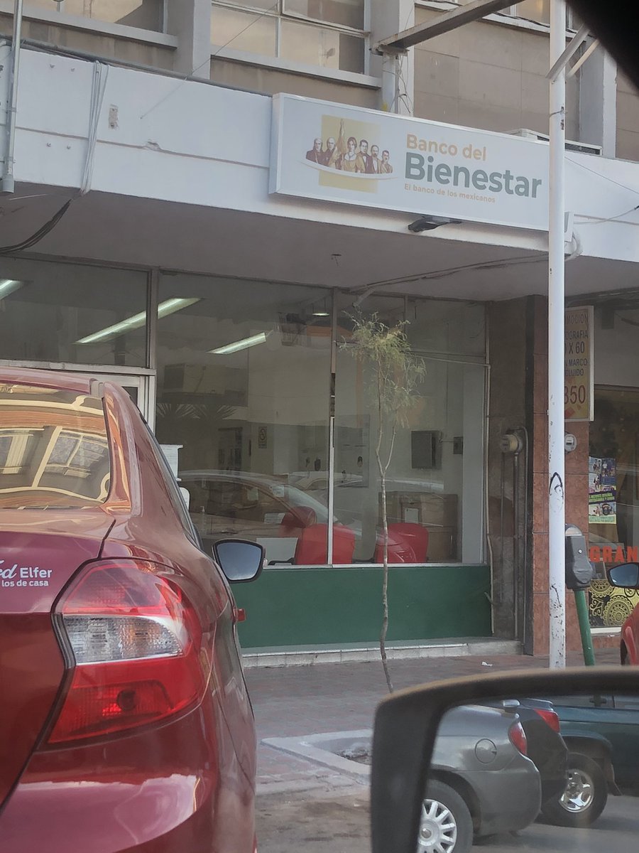 LagunaDuquesa's tweet photo. En #Torrreon en la Rodríguez encontré un Banco del Bienestar... https://t.co/RXg5k5581P