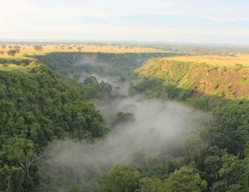 brianmixologist's tweet photo. You must have heard of the Escarpments of the great East African Rift valley that happened 25 million years ago . yes, this is in uganda  in kyambura Rubirizi district in Q.Elizabeth N.P. It has been kept intact to now 
#IwillVoteMuseveni https://t.co/w4NNBTeD6g