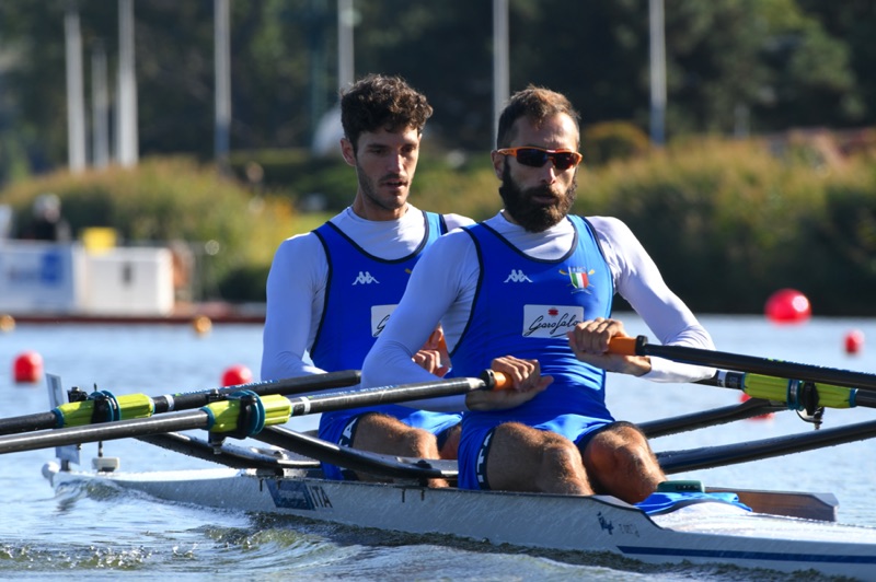 canottaggio1888's tweet photo. I Pesi Leggeri rimangono nel programma olimpico 2024: il commento dei due doppi azzurri

➡️ https://t.co/p8hHb2fKe1

#Parigi2024 #italremo #kappa_official #Filippiboats #coop #pastagarofalo #Concept2italia #rowingwithinstax #fitrow #fujifilm #indiba #mectronic #SensorMedica https://t.co/nPUJWccfEq