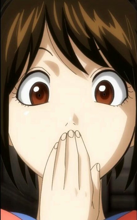 Shimura Tae looking surprised.