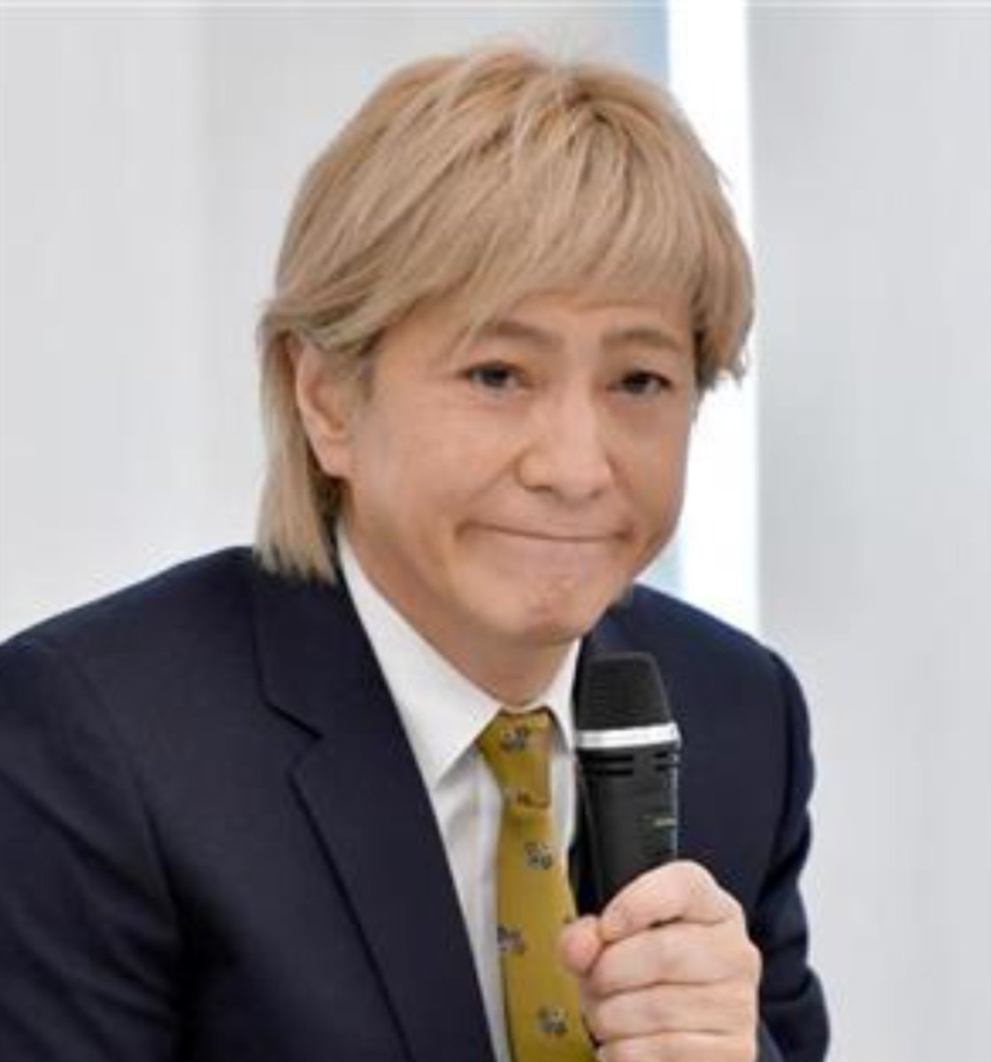 小倉まこと Official なんか 意図せず今の髪型と髪色が小室哲哉に近付いてきてる 小倉まこと Official なんか 意図せず今の髪型と髪色が小室哲哉に近付いてきてる