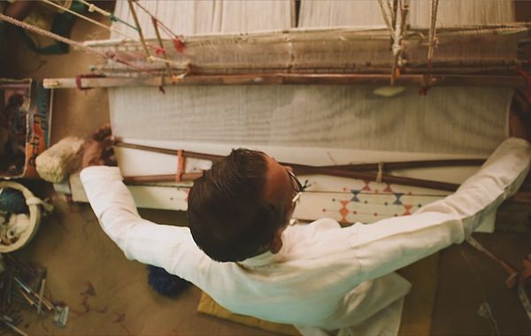 What is interesting about this weave is that unlike other weaves in which the borders are woven together with the shawl, pattu uses extra weft technique which looks like kashida embroidery. It is the sole identifying character of a pattu among other woven textiles.