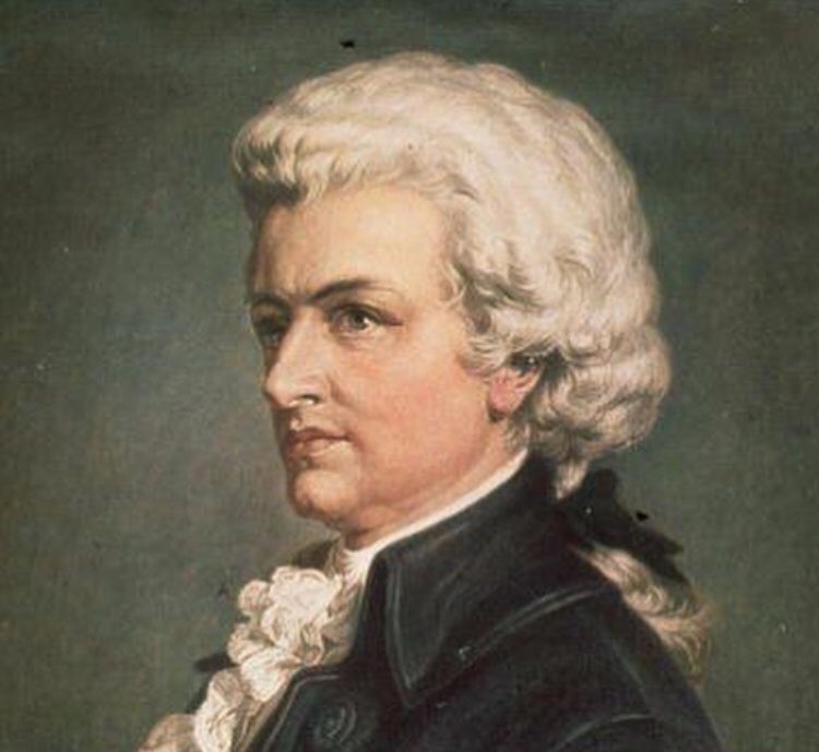 These are 18th century clay wig curlers, some broken, all found on the Thames foreshore. Did you know they set the curls in hair by wrapping it around these curlers then baking it in a pastry crust. Ingenious!(See comments for quote) #Wig  #Mudlark  #Mudlarking
