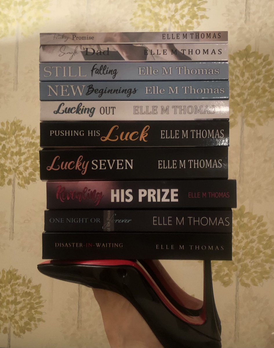ellemthomas24's tweet image. Book stack challenge anyone? It’s like a workout for the calves. #bookstackchallenge #indieauthor #ContemporaryRomance #amazon #KindleUnlimited #IWriteBigBooks #romancebooks #SteamyRomance