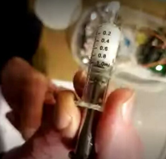 It's our <a href="/doesliverpool/">DoES Liverpool</a> #wearables #wearabletech meetup tonight Tuesday 8th Dec at 7pm. Join us online @  jitsi.doesliverpool.com/bubblino
Everyone welcome.
Photos are of <a href="/cheapjack/">We Have Never Been Individuals</a> plotting fluidic paths with a heated wax syringe and DIY PDMS heating coil at our last meeting