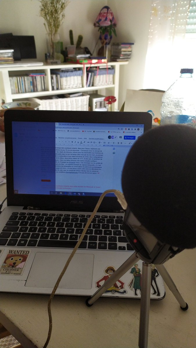 EmmaDuboc's tweet photo. 🗣️🗣️C'est parti, dans quelques minutes retrouvez @MicroLaboff sur radio campus Grenoble ! Connectez vous au 90.8 ou suivez nous en live sur le site de radio campus !
C'est la dernière, on vous concocte un super programme ! 🎙️💥
A tout de suite 🤩
@Julie_amd @aliciaperino @HRbyby https://t.co/zpKXCSSaPb