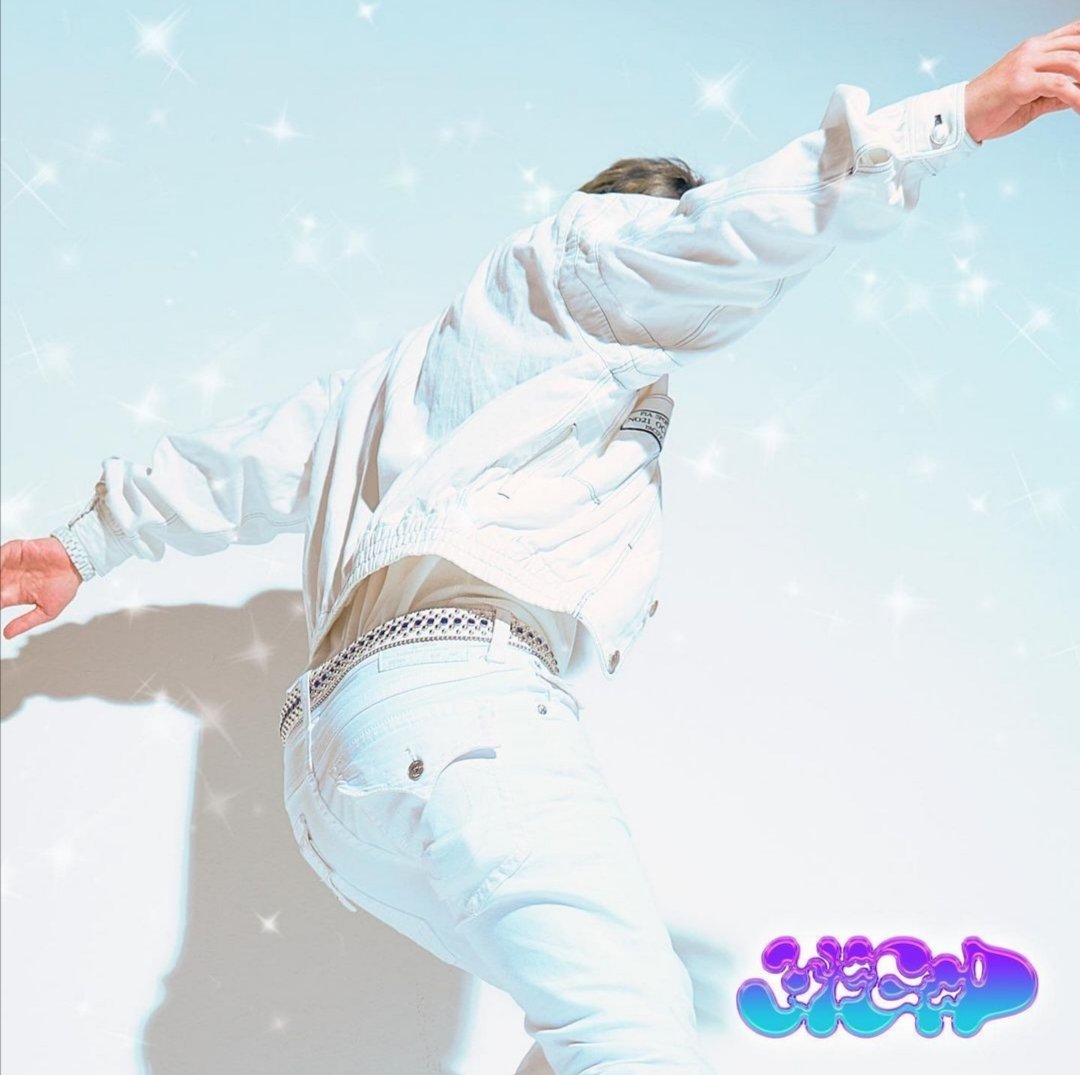 seoul_therapy's tweet photo. Futuristic Swaver, the brand new artist of Daytona Entertainment, has released his new album YFGOD.
Lezzgoooo 🔥
https://t.co/90DcHWHAHZ
#FUTURISTICSWAVER #YFGOD https://t.co/UQFGd48nBS