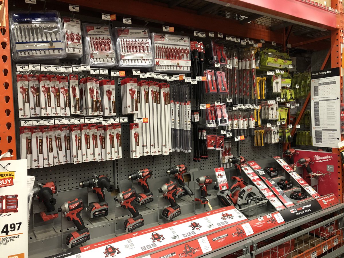 Pack down team taking care of D25!#mapowerpd #d188strong @staceymhd <a href="/michaelpalumb16/">Michael N Palumbo</a> @timmack14