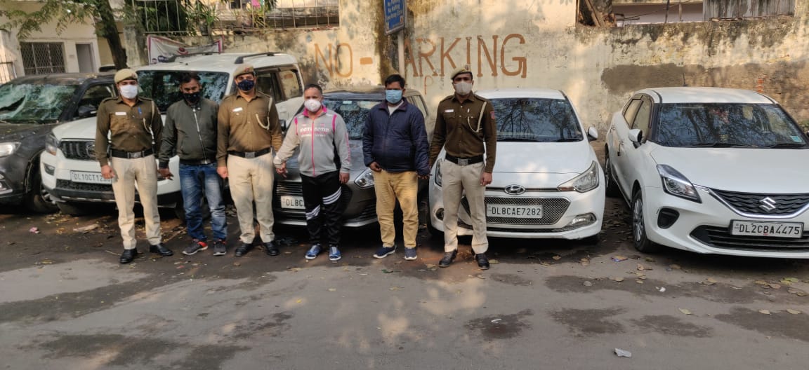 DCP South East Delhi (@dcpseastdelhi) on Twitter photo AATS staff of SED busted an inter-state gang and arrested three auto lifters Ishtiyak, Sajid both r/o Meerut and Akil r/o Muzaffarnagar
12 stolen cars recovered from them.
<a href="/DelhiPolice/">Delhi Police</a> <a href="/LtGovDelhi/">LG Delhi</a> <a href="/CPDelhi/">CP Delhi #DilKiPolice</a> AATS staff of SED busted an inter-state gang and arrested three auto lifters Ishtiyak, Sajid both r/o Meerut and Akil r/o Muzaffarnagar
12 stolen cars recovered from them.
<a href="/DelhiPolice/">Delhi Police</a> <a href="/LtGovDelhi/">LG Delhi</a> <a href="/CPDelhi/">CP Delhi #DilKiPolice</a>