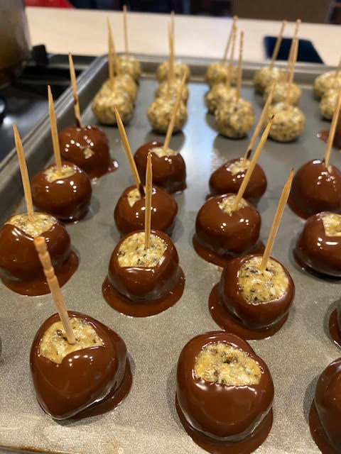 CousinMaryJane's tweet photo. Holiday Sale$$ save 40% https://t.co/hdenu3FQuj on this select product for guiltless sweet treats tho whole family will enjoy https://t.co/NFfSQsWTut
