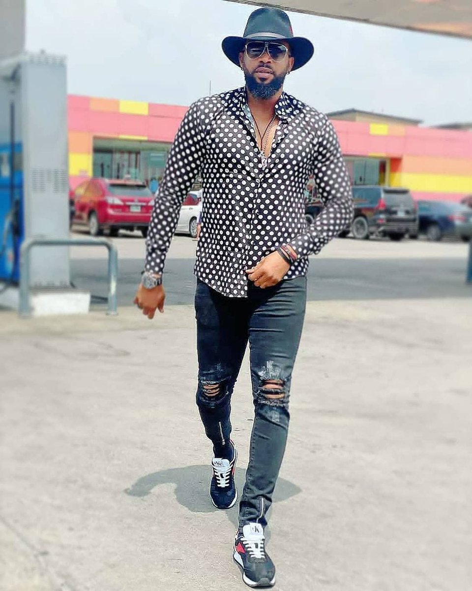 Mercymiracle12's tweet photo. This ENIGMA known as ...
💠💎 F R E D E R I C K  L E O N A R D 💎💠 @freddleonard

LIVING NOOLYWOOD DREAM🏆✳️

#NOLLYWOODGOLDENTREASURE 
#RAREGEM
 #FREDINATION 🌎🍷
 ~~~WE MOOVEE ✊🏾°°°✓

 what do you call him☺️
#Freddieleonardmovies #fredinationglobaly🌎 #fredination #BESTACTORS https://t.co/RC4BlE8q4W
