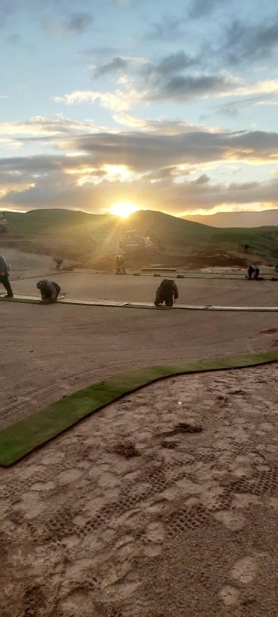 LawlorColm's tweet photo. With the sun rising great morning @traleegolflinks laying the turf on our new 8th green great effort by our own greenkeeping team working alongside @AtlanticGolfCo2 #alwaysimproving #golf @wildatlanticway #tralee https://t.co/97bKednjKq