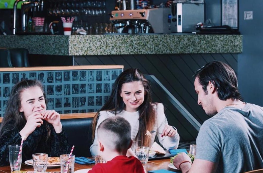 08/12/2020 🎁 - We've got a tasty one for you today. Win a family treat night for 4 people on us in <a href="/cafefootballuk/">Cafe Football</a> (T&amp;C's apply). Sound good? All you have to do is like/share/retweet! Go, Go, Go! #HFChristmasCountdown 🎄